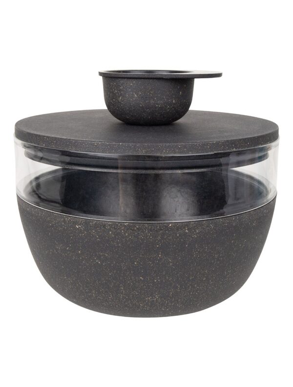 District 70 bamboo treat jar. Beholder til godbidder for at holde dem friske i længere tid. Holdbart produkt til hunde.