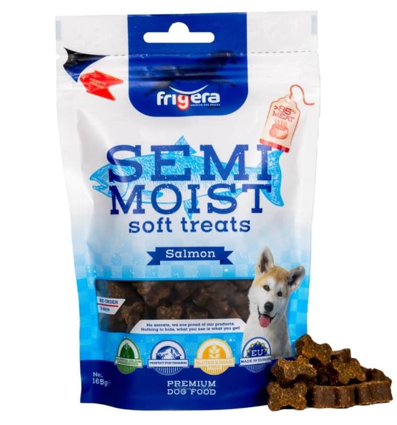 Frigera Semi-Moist Soft High Laks er lavet på 85% laksekød. Frigera laver de bedste godbidder til hunde på marked.