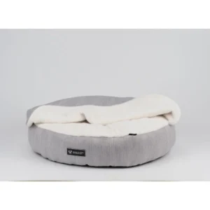 Cozy Hygge Pude med Tæppe – blød hundepude med fleece og skridsikker bund i str. S