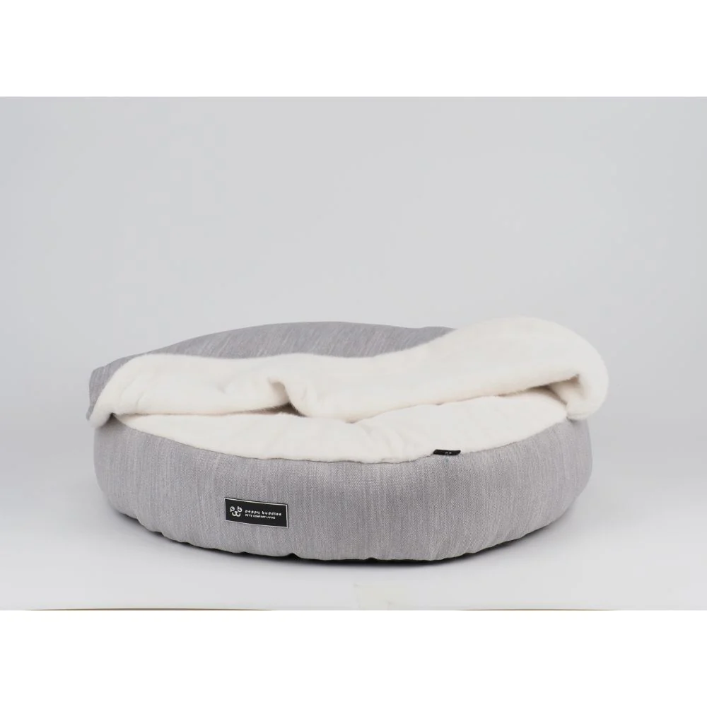 Cozy Hygge Pude med Tæppe – blød hundepude med fleece og skridsikker bund i str. S